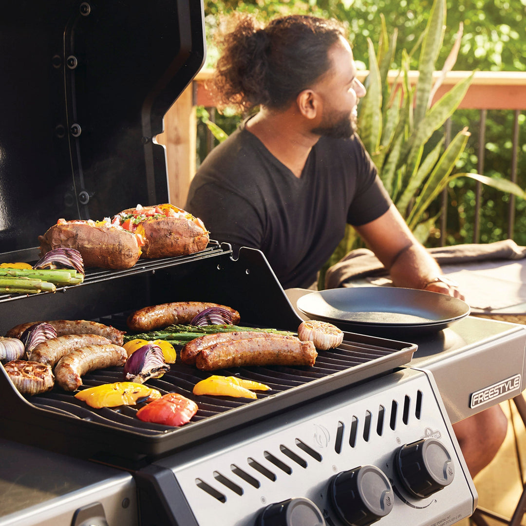 Napoleon Freestyle 425 Gas Barbecue