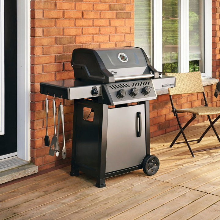 Napoleon Freestyle 365 Gas Barbecue