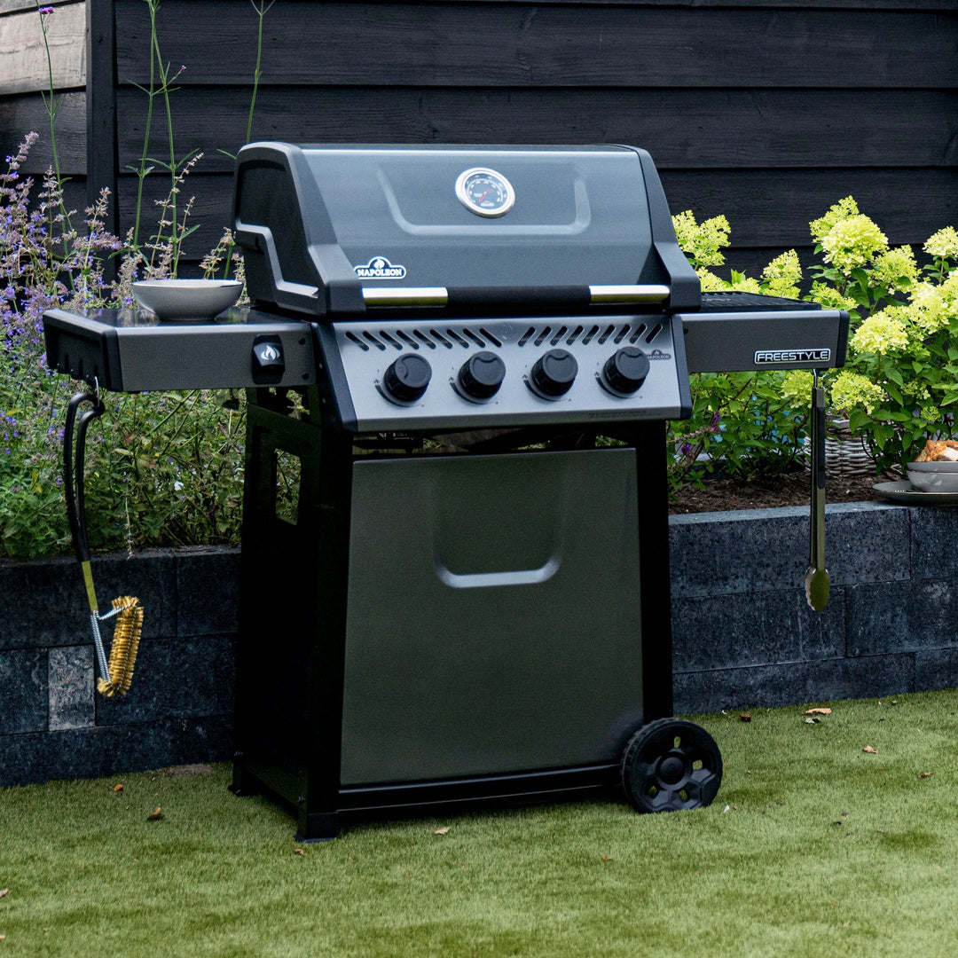 Napoleon Freestyle 425 SIB Gas Barbecue