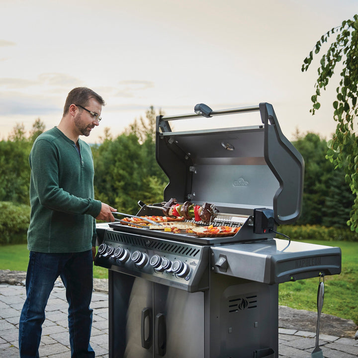 Napoleon Rogue SE 625 RSIB Gas Barbecue